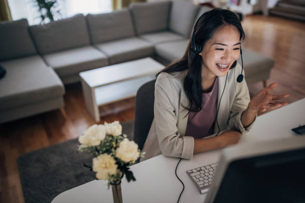  Successful remote insurance agent networking through a virtual call.