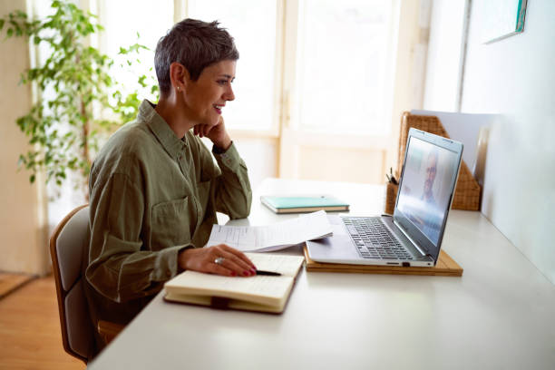 Online meeting for remote insurance agent