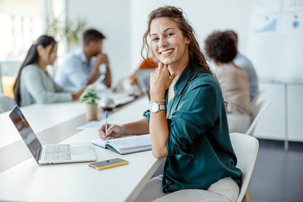  Join our professional team at ELA and embrace the future of Independent Insurance Agent jobs.