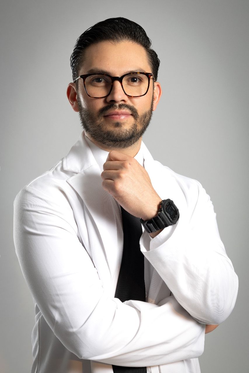 Dr. Edmundo Hernández Lara - Ortopedista