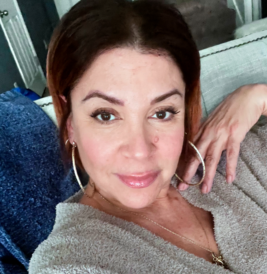 Amy Nicole owner of the Best Hair Stylist in the Orlando area, located in Ocoee. Expert in Lived in Color , Balayage and more.