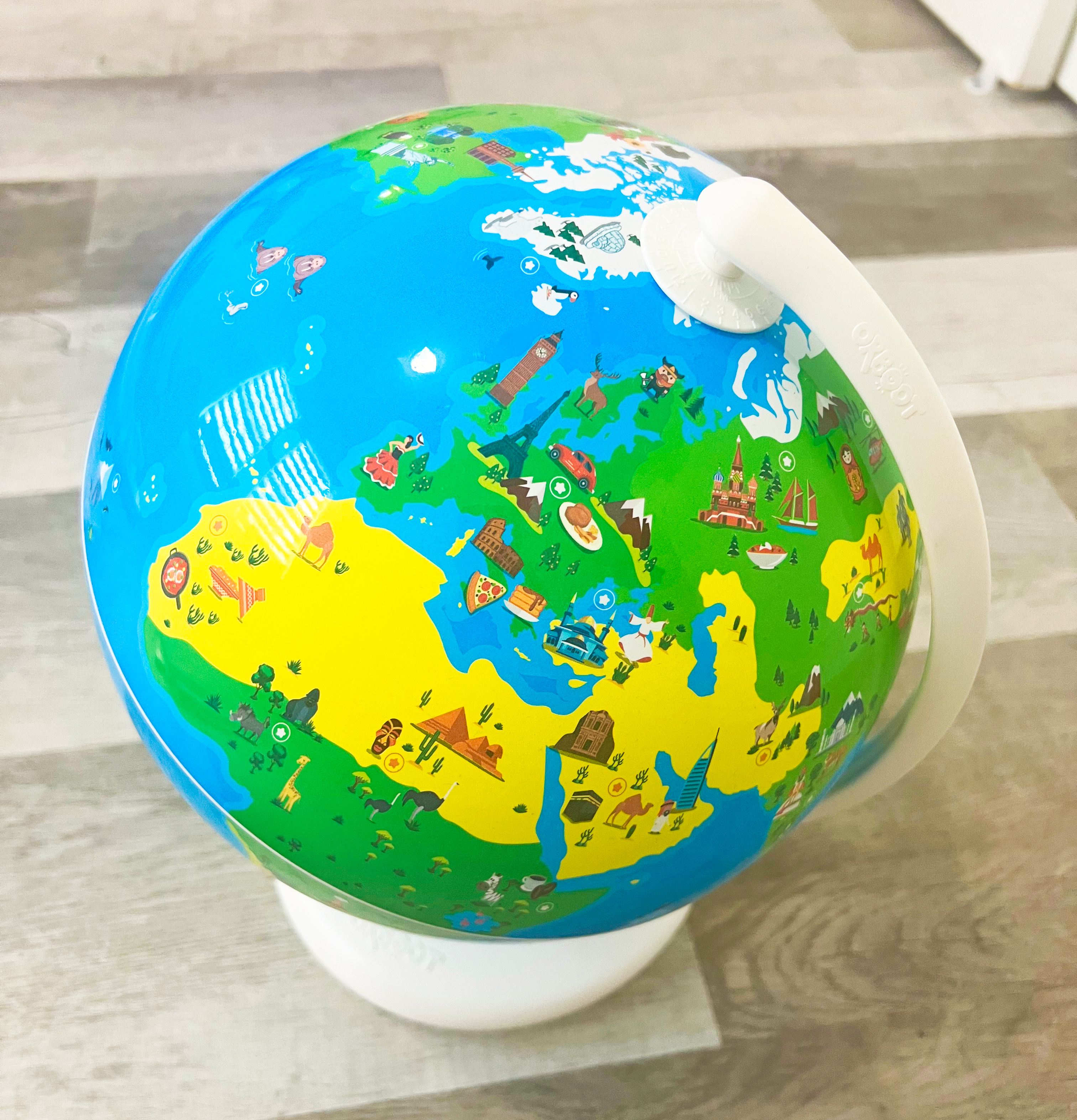 Interactive globe Interactive globe