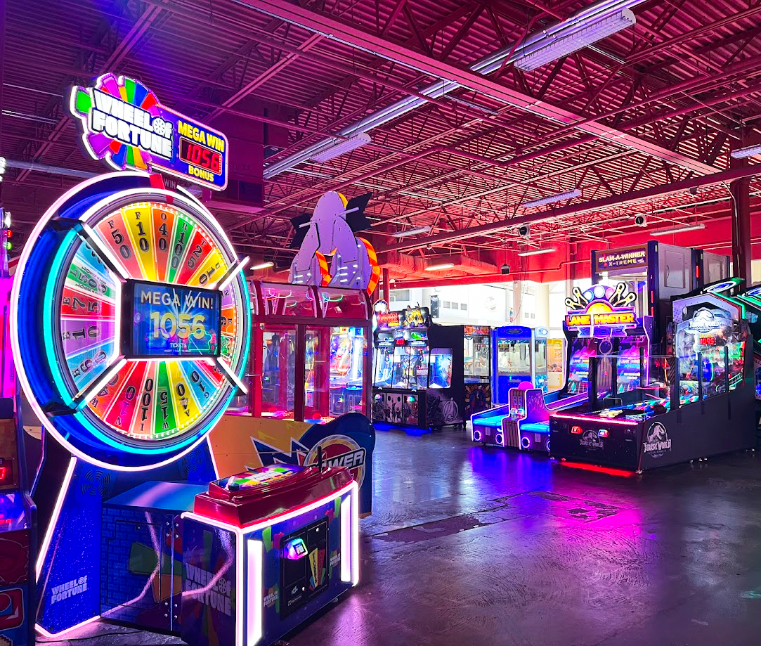 Game machines at Dezerland Park in Orlando Game machines at Dezerland Park in Orlando