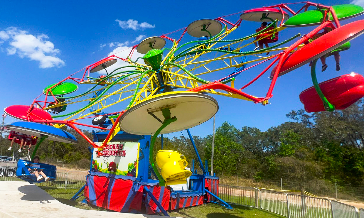 Umbrella ride at Southern Hills farm Umbrella ride at Southern Hills farm