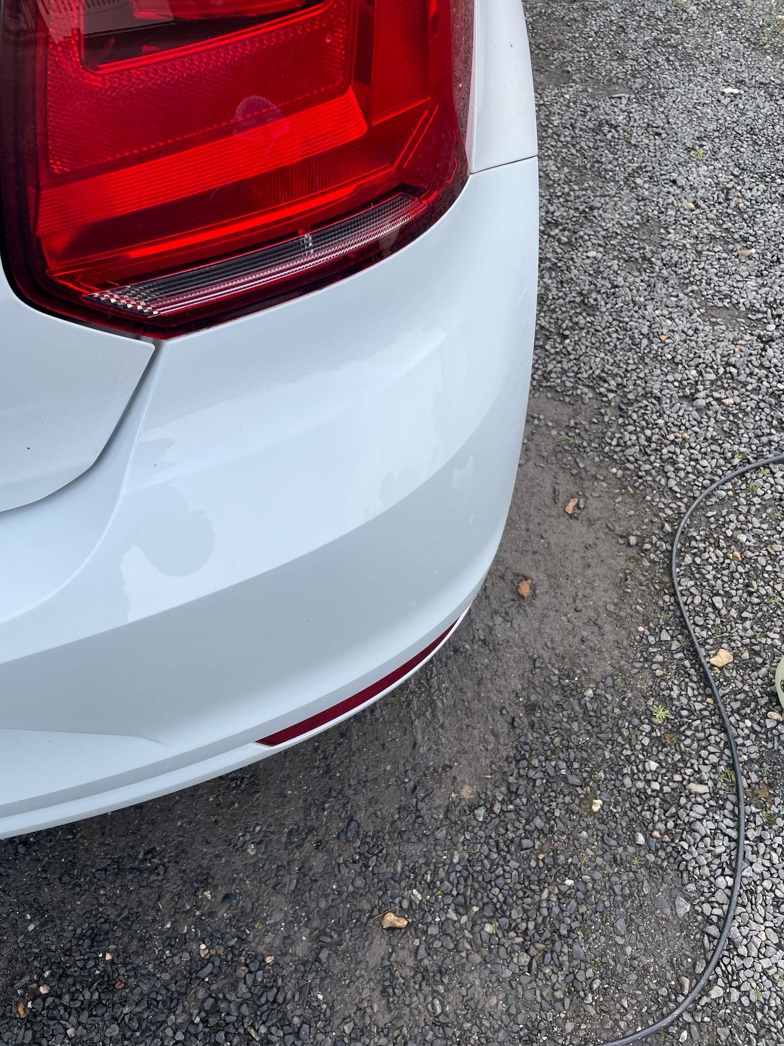 Polissage et lustrage : Comment donner une seconde jeunesse à votre voiture ?