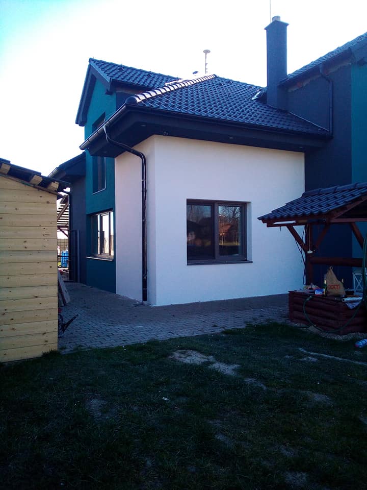 Modern House Roofing