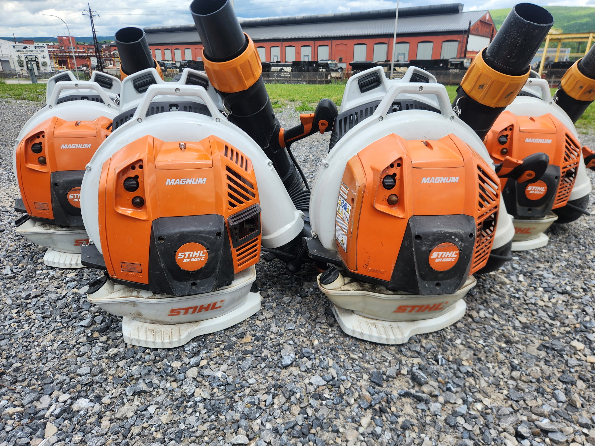 Leaf blower for complete lawn mowing service near me in Altoona
