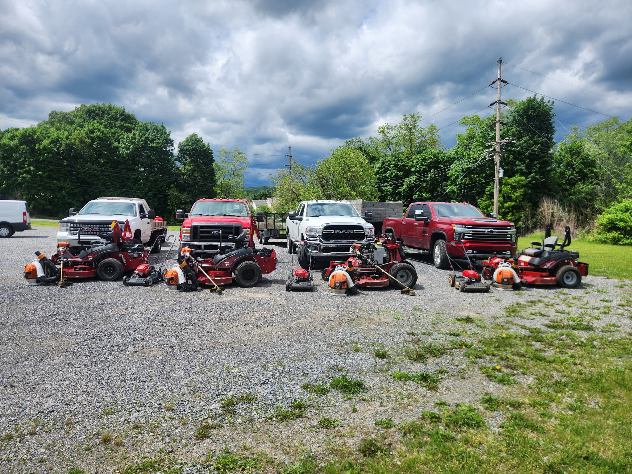 The Little Lawn Co Professional equipment that delivers incredible results and leads to customer satisfaction.
