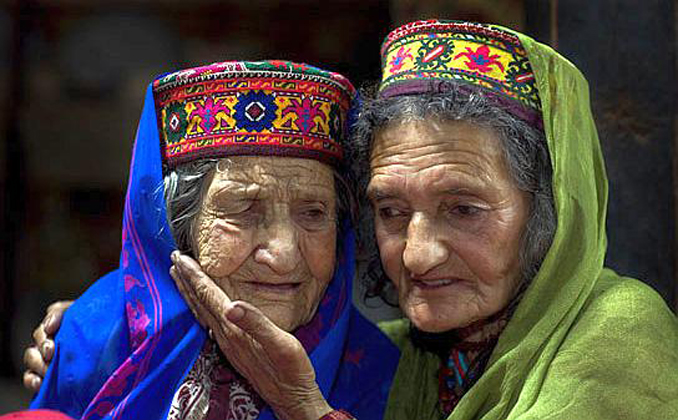 Two elderly Hunzakut women