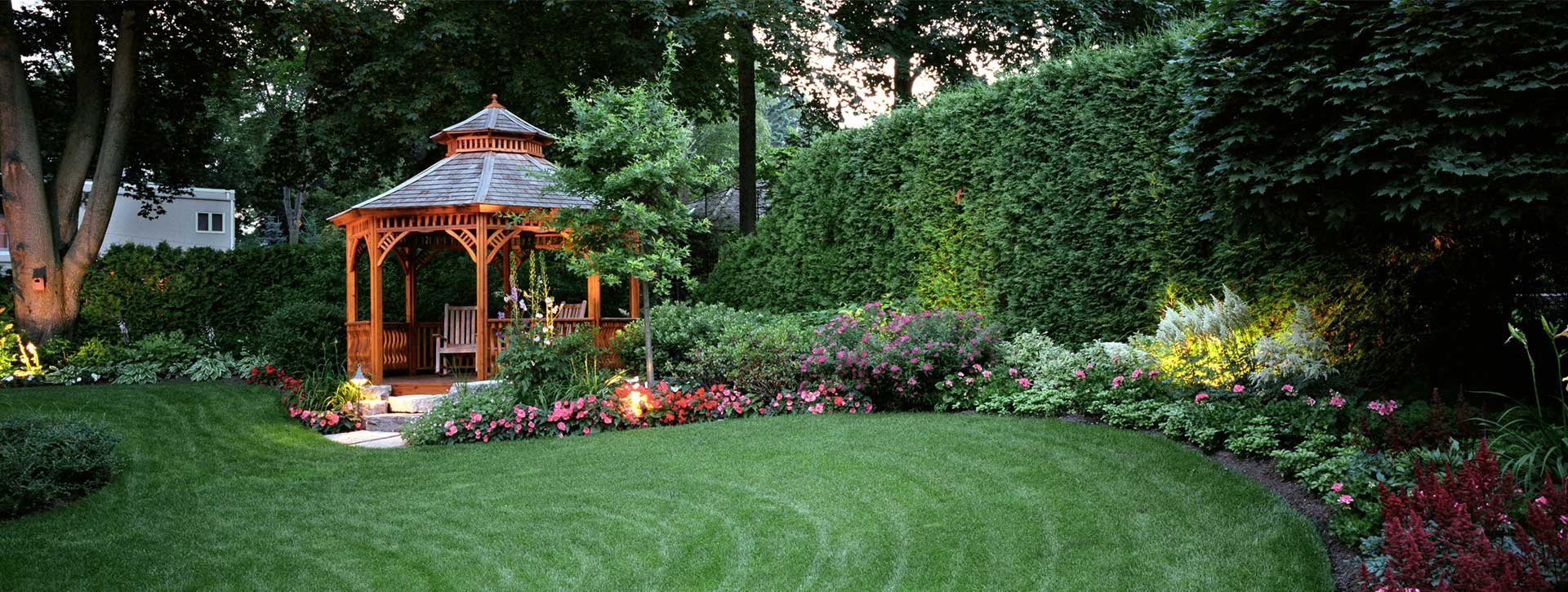 Professional Landscaper in Puddletown