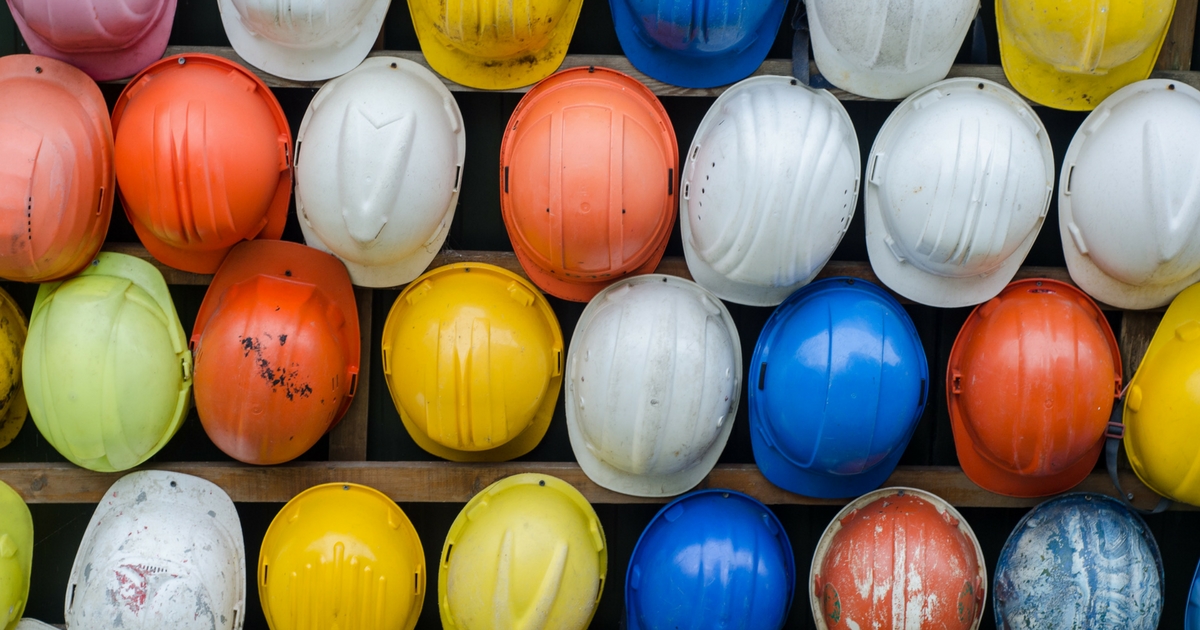 5 Questions to Ask Before Hiring a Contractor (2025)