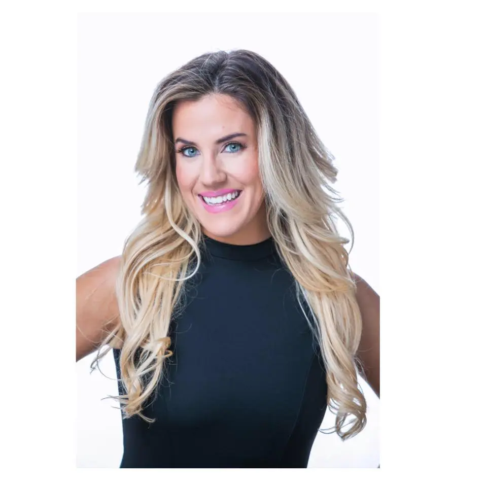 Hope MacDonald is an author, motivational speaker, and CEO of Bella Ballet. She is blessed to empower over 550 children weekly through dance while teaching core values such as confidence, leadership, empowerment, kindness, anti-bullying, and positive body image to young women.