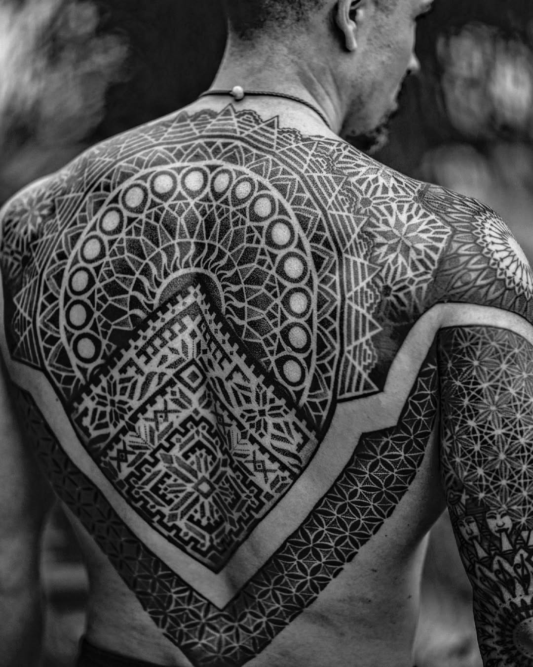 Dillon Forte Tattoo native stipple blackwork backpiece Dillon Forte Tattoo native stipple blackwork backpiece