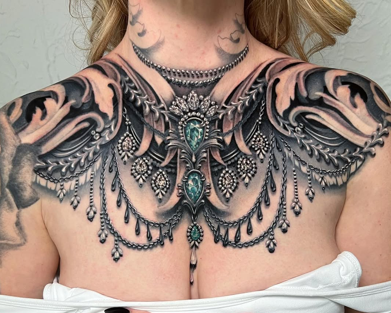 Ryan Ashley tattoo, chest filigree diamond black and grey jewelry Ryan Ashley tattoo, chest filigree diamond black and grey jewelry