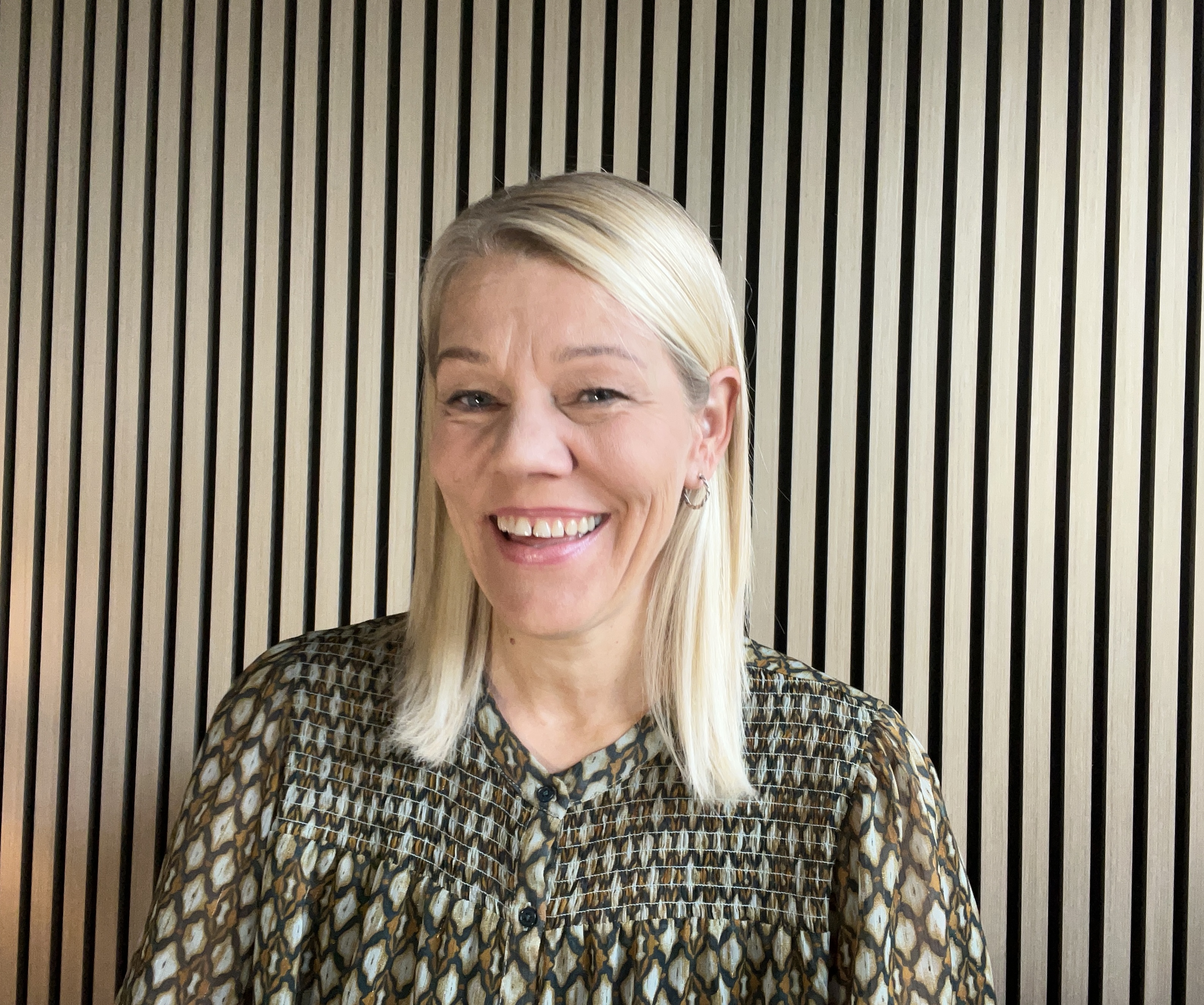 Berglind is the author and owner of BGlobal Sustainability. She likes to take sustainability issues and wonder and write about them in an international and refreshing context, all with the aim to help the sustainability industry move faster to save Mother Earth.