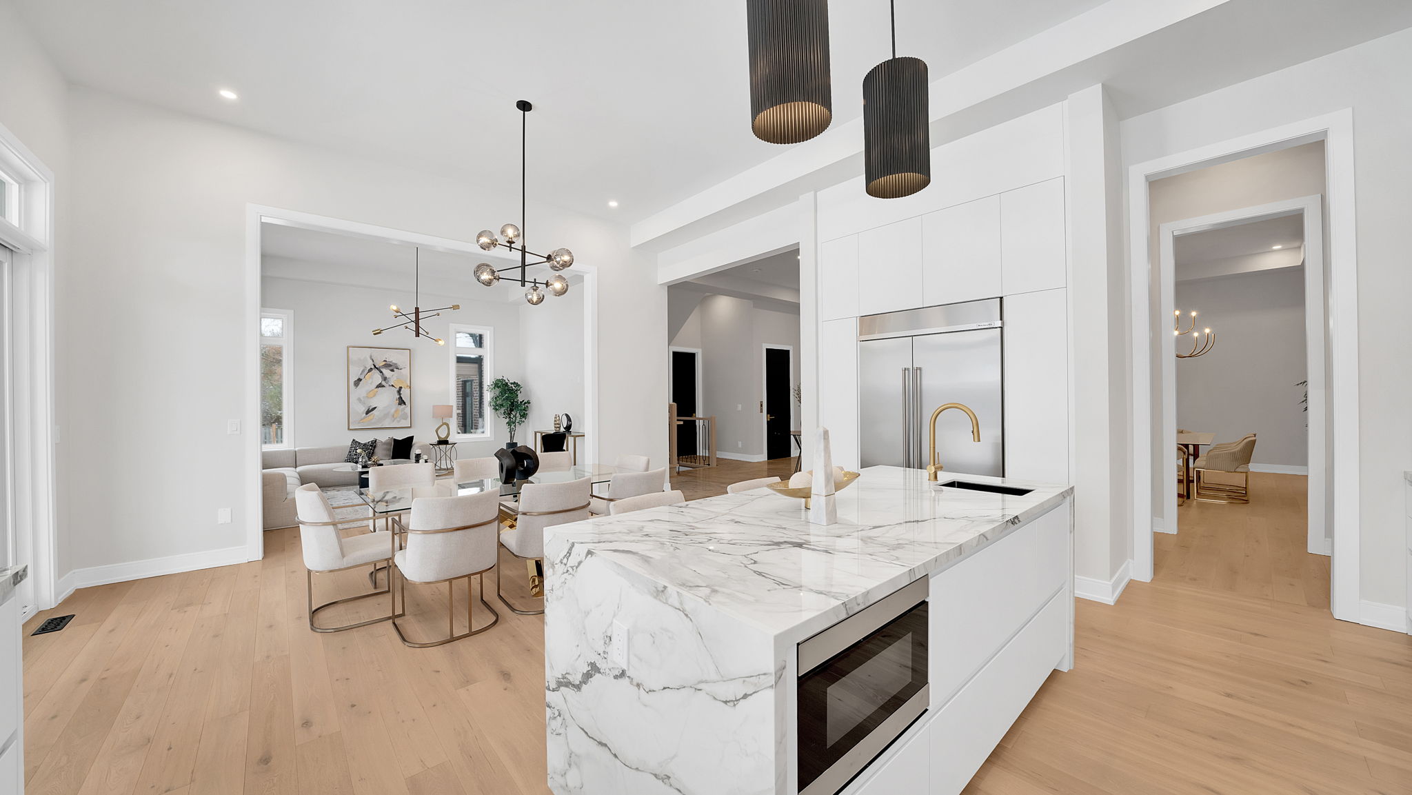 Custom-built modern home at 85A Elm Grove Ave, Richmond Hill, ON with open-concept layout and no formal living room, designed for today’s lifestyle. Custom-built modern home at 85A Elm Grove Ave, Richmond Hill, ON with open-concept layout and no formal living room, designed for today’s lifestyle.