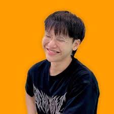 จิมมี่ (เจ้าของช่อง Jimsuriya v2 และ จิมจิ่มจิ้ม)