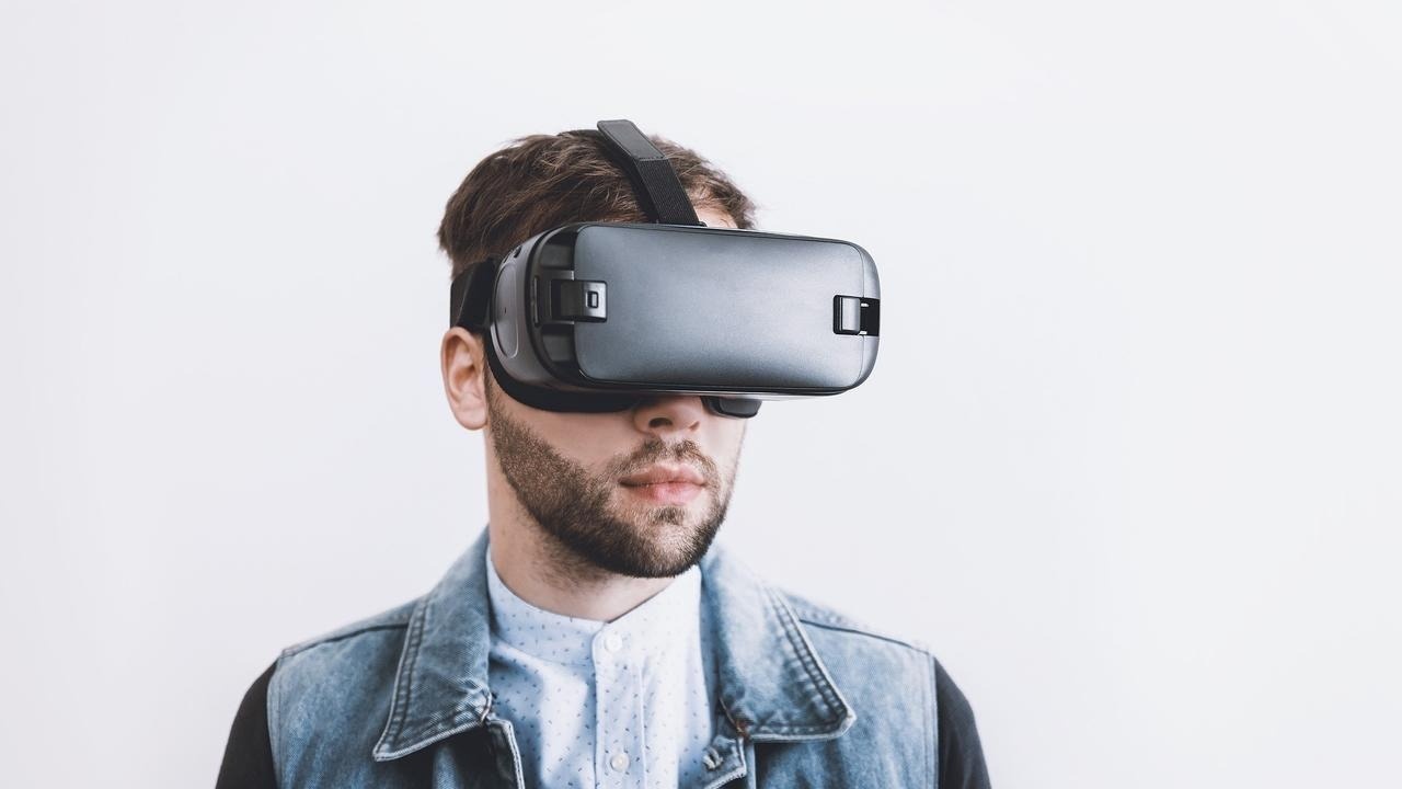 How to Leverage Virtual Reality (VR) Within Your Design Process