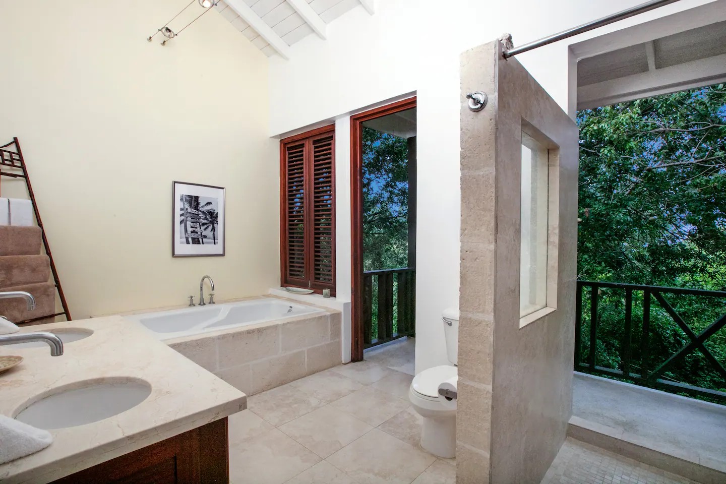 King Deluxe Suite