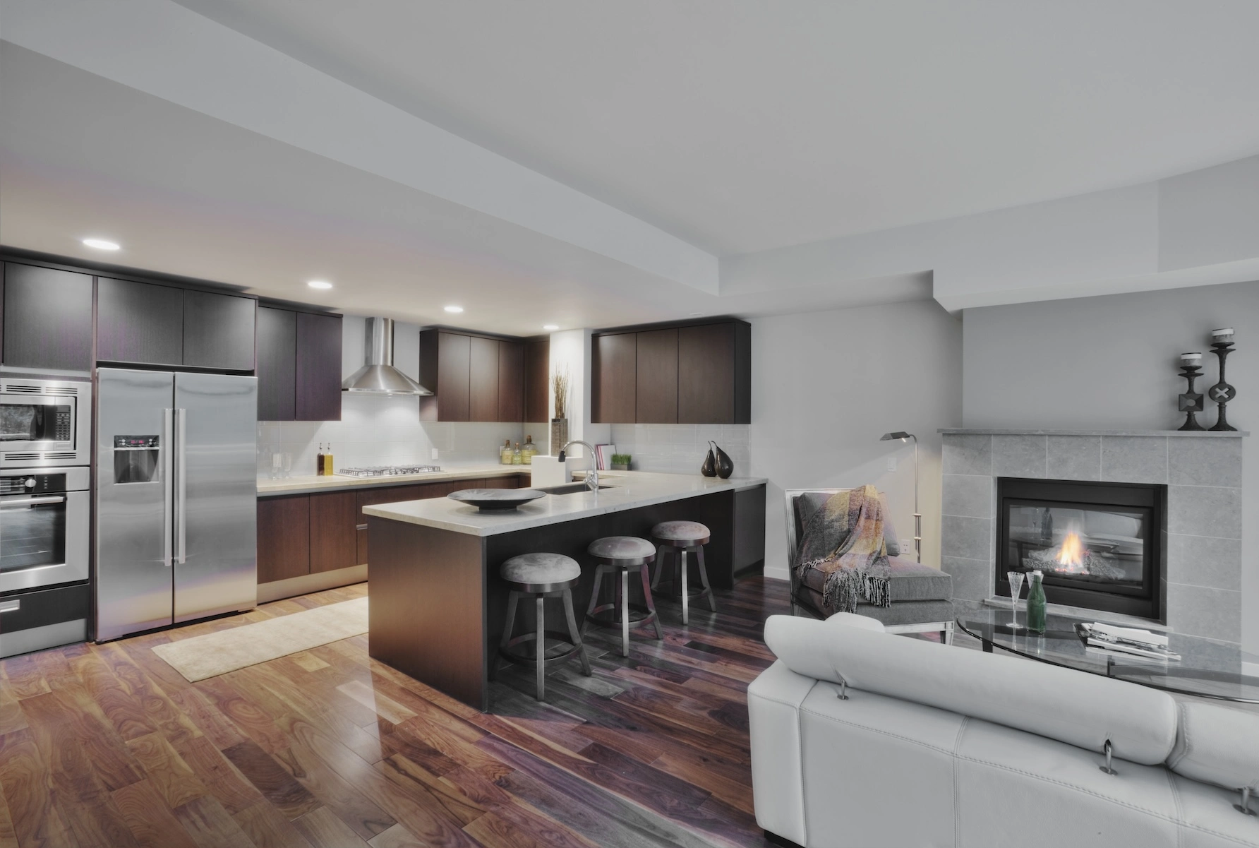  "Luxury Living, Simplified and The Benefits of Downsizing to a High-End Condo" - Discuss the advantages of downsizing to a luxury condo in Boulder.