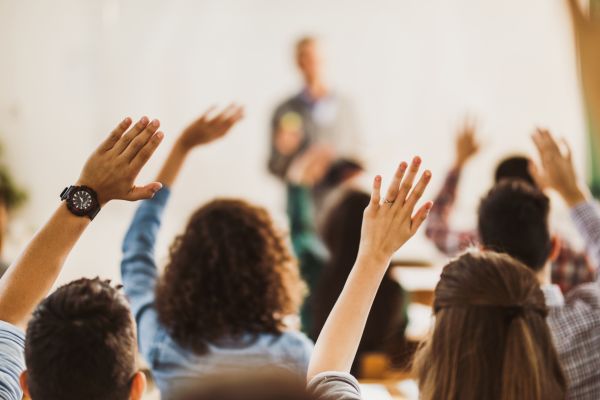 Attracting new customers to grow your audience and grow your sales