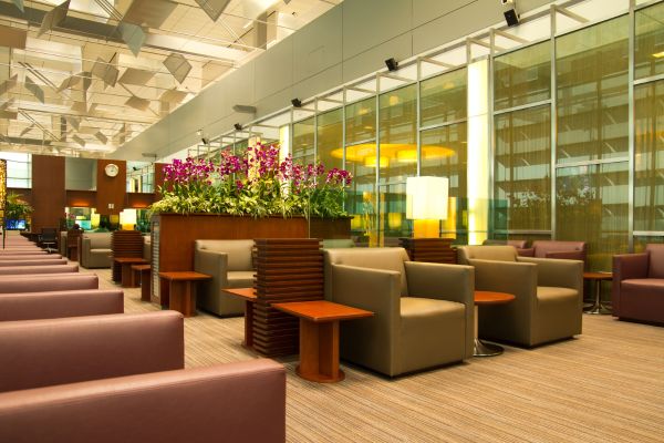 Airport lounge from travel credit card perks