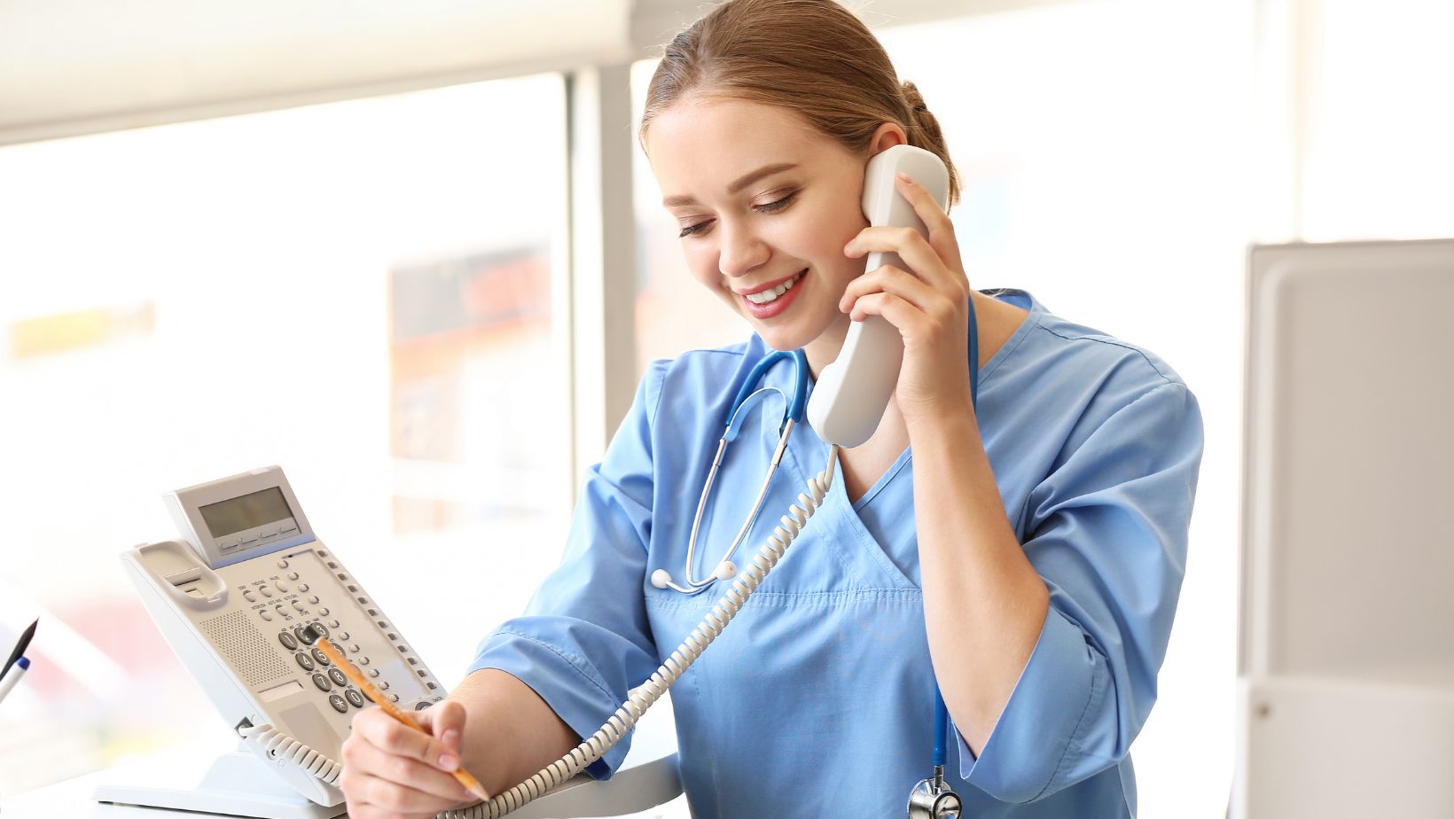 Front desk clinic smiling Front desk clinic smiling