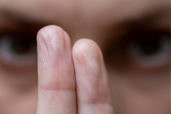 Illustration of brain and nervous system calming during trauma therapy for first responders. Illustration of brain and nervous system calming during trauma therapy for first responders.