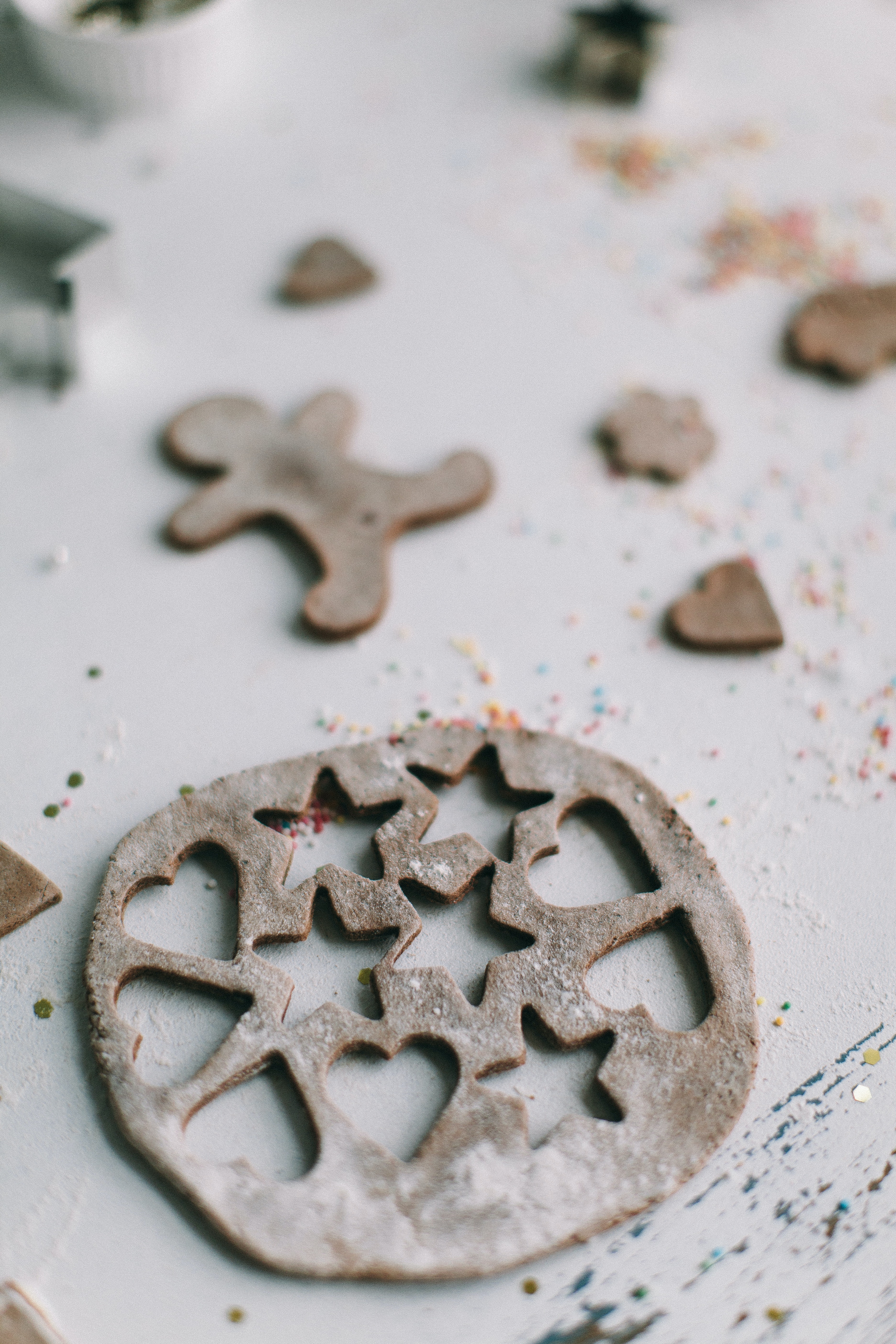 broken christmas cookies