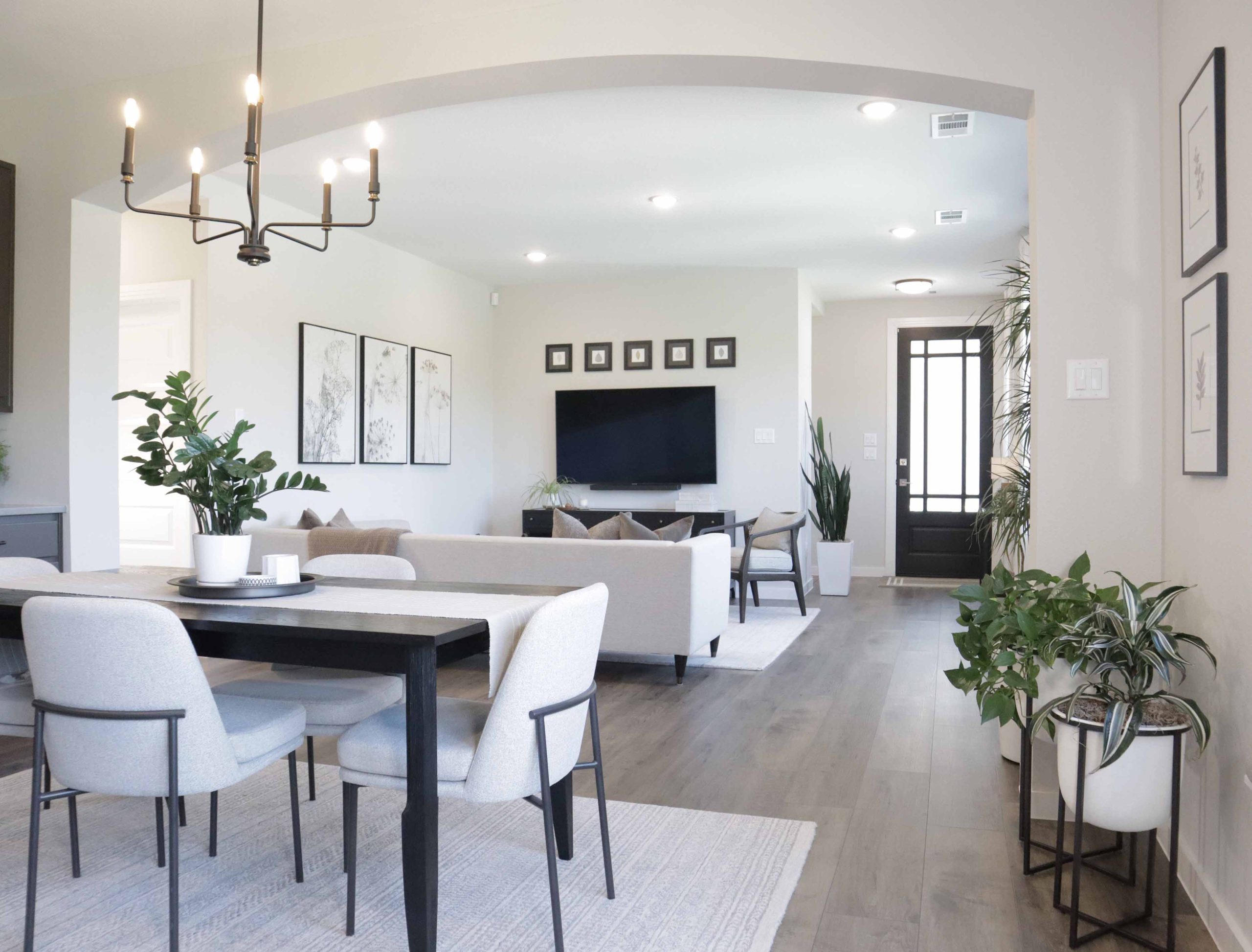 Small-space-home-decor-image-ceiling-paint