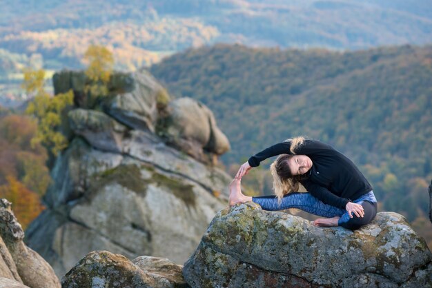 05 Benefits of Holistic Wellness for a Balanced Life 05 Benefits of Holistic Wellness for a Balanced Life
