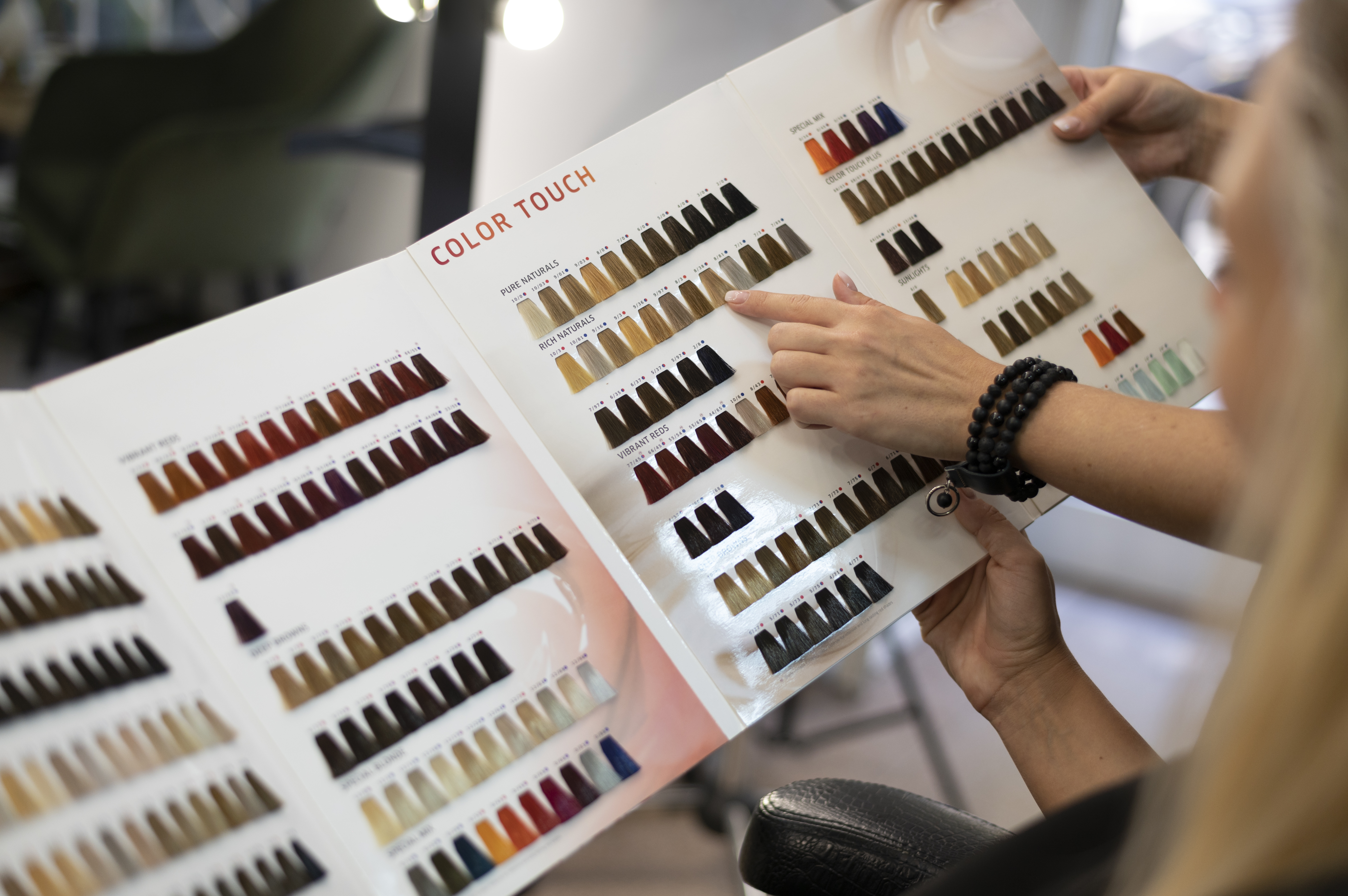 The Ultimate Guide to Choosing the Perfect Hair Color The Ultimate Guide to Choosing the Perfect Hair Color