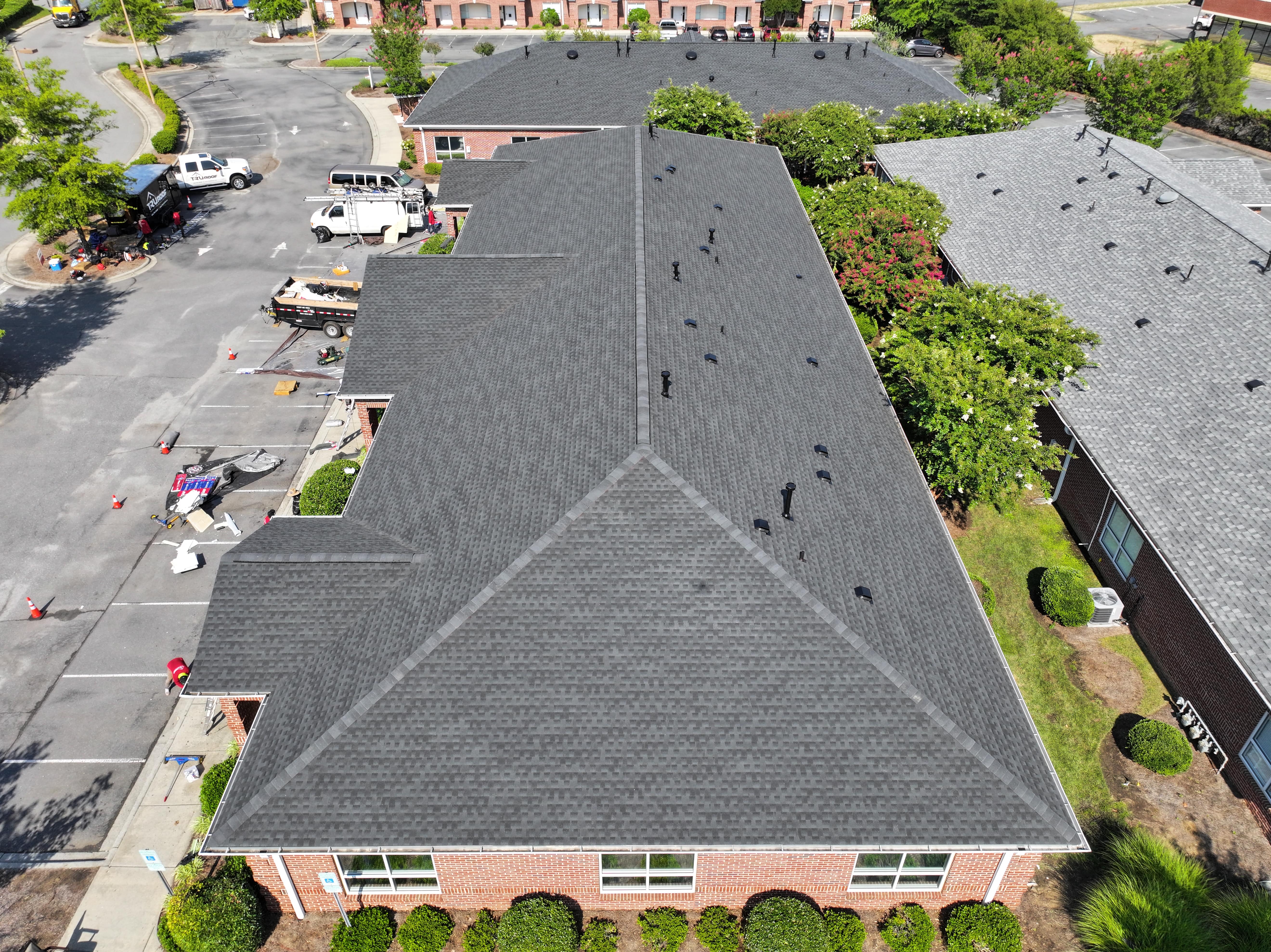 Finished commercial roof by Truroof