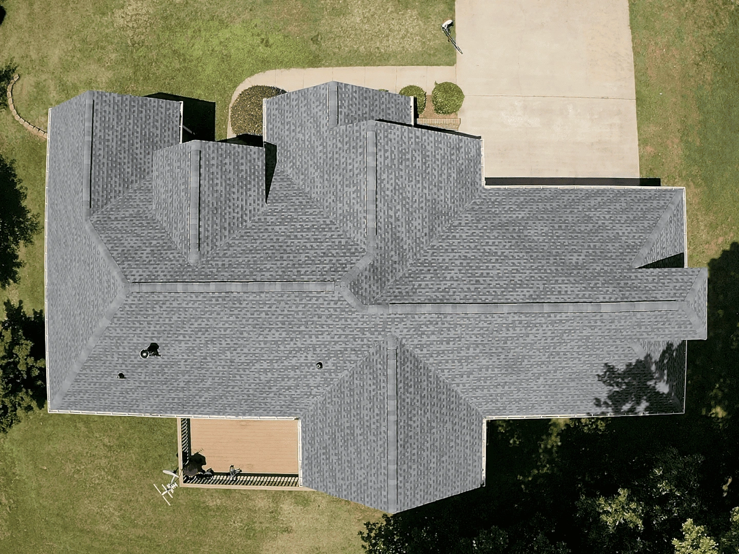 Spotlight: Shingle Roofs