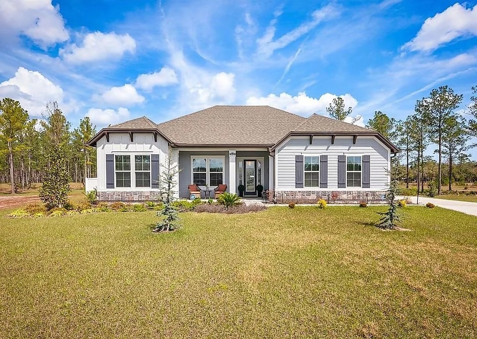 36426 Pitch Ln, Hilliard, FL 32046