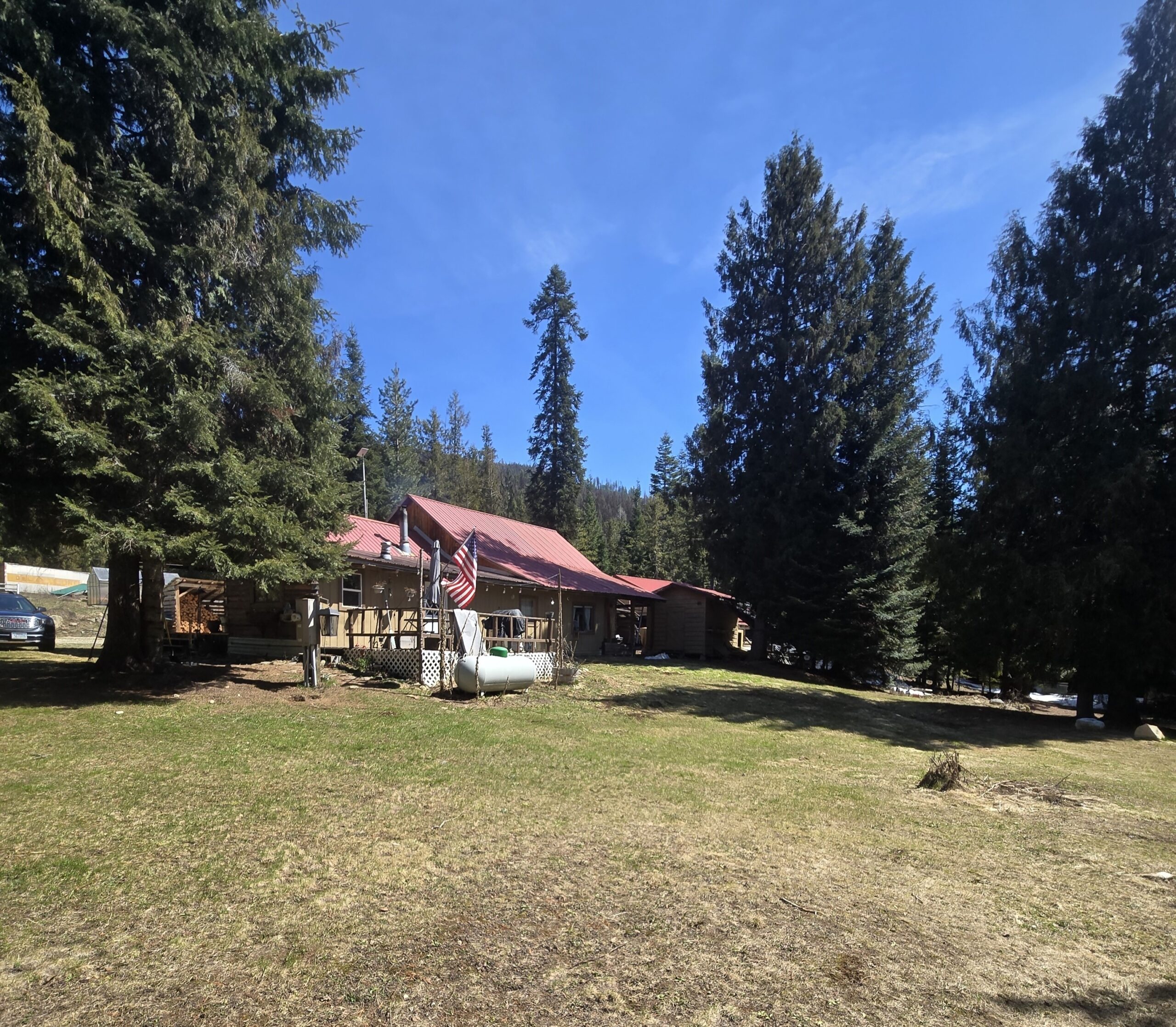 613 Tamarack Dr, Troy, MT 59935