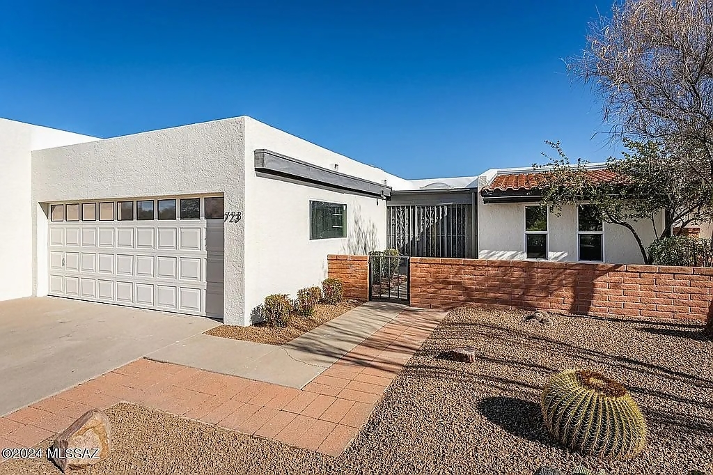 Property in Green Valley, AZ