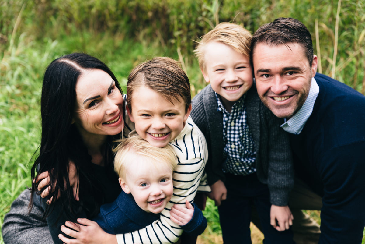 Family photography at Lake Elmo Park Reserve.