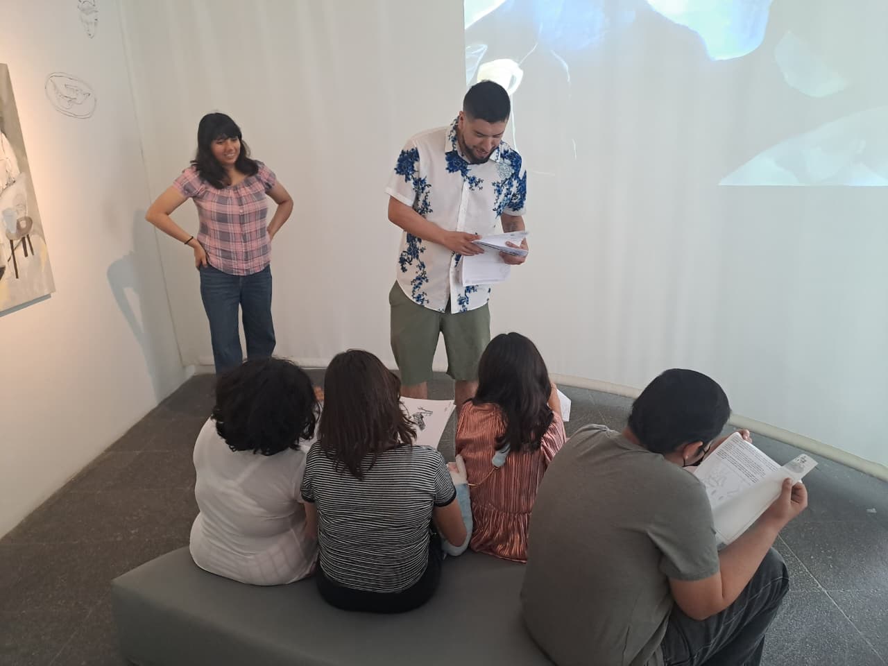 Foto de alumnos canicarte visitando el MAZ
