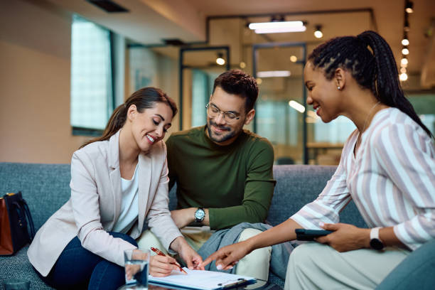 Refinancing Benefits: Is it Time for a Change?