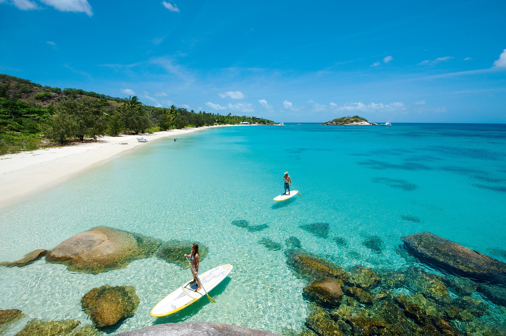 paddleboarding at lizard island - aspire down under honeymoon