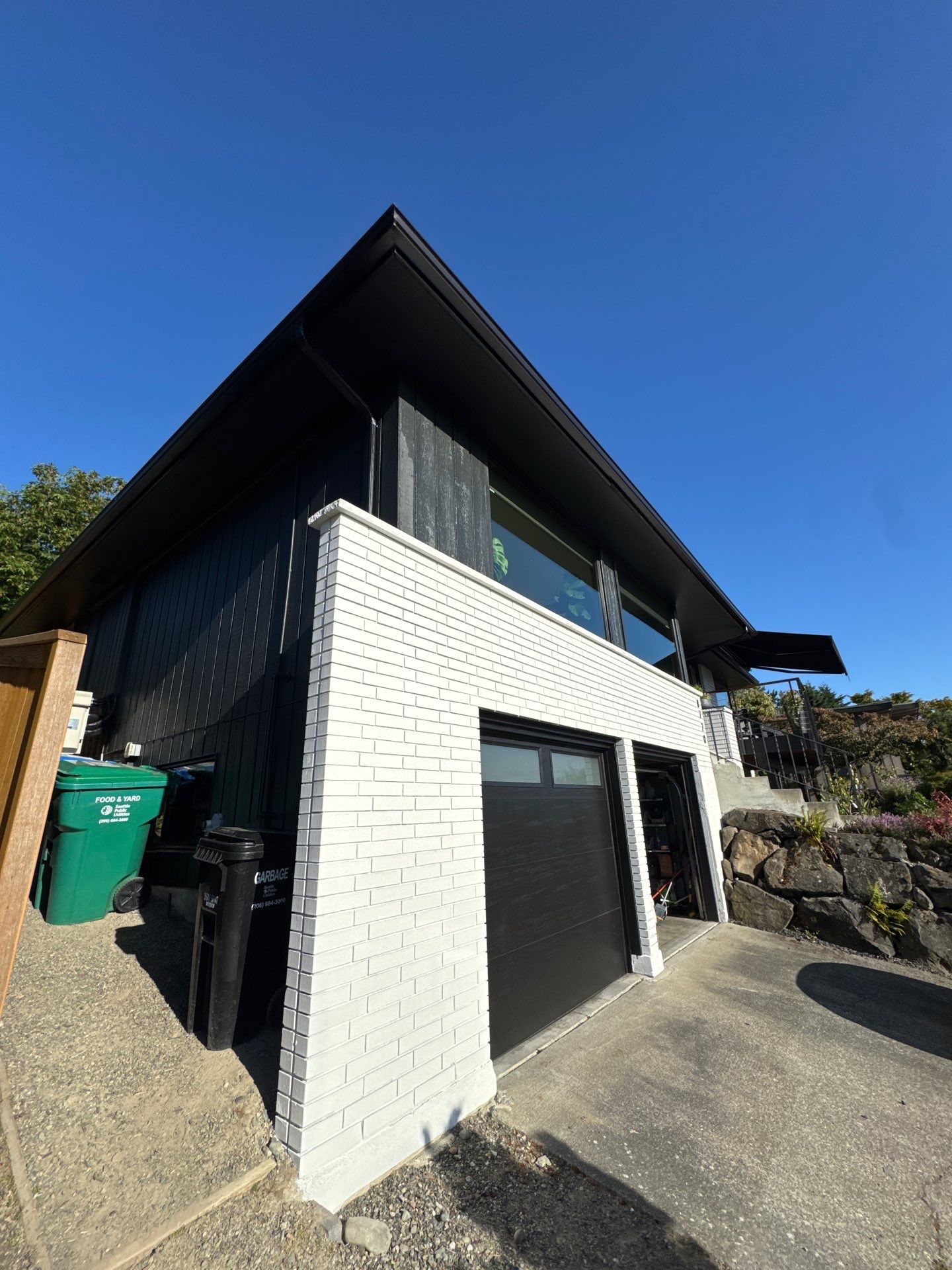 Exterior painting Seattle home