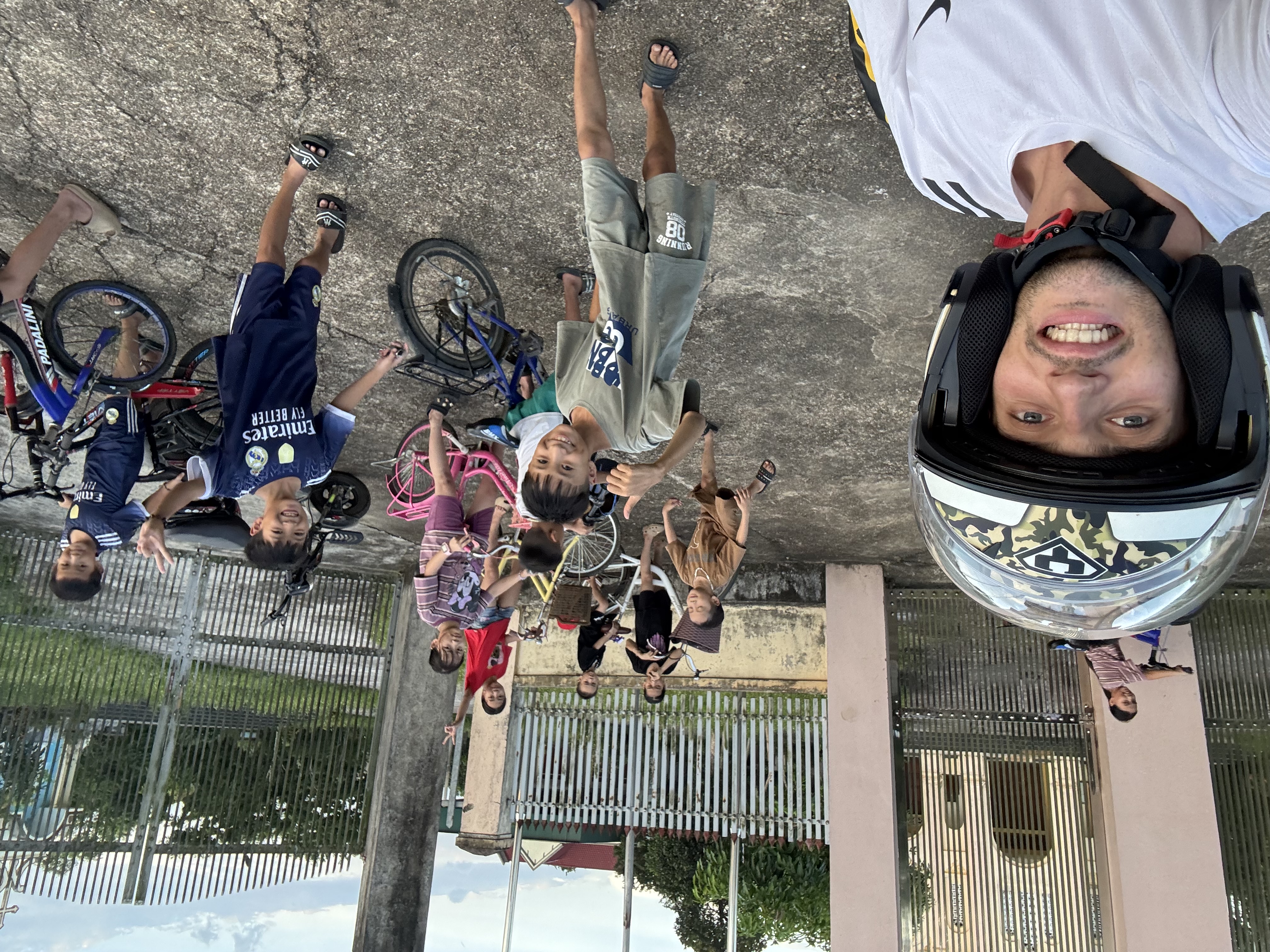 vietnam en moto niños