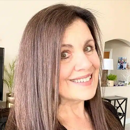 Sharon Forester - CEO & Reiki Practitioner using breathwork