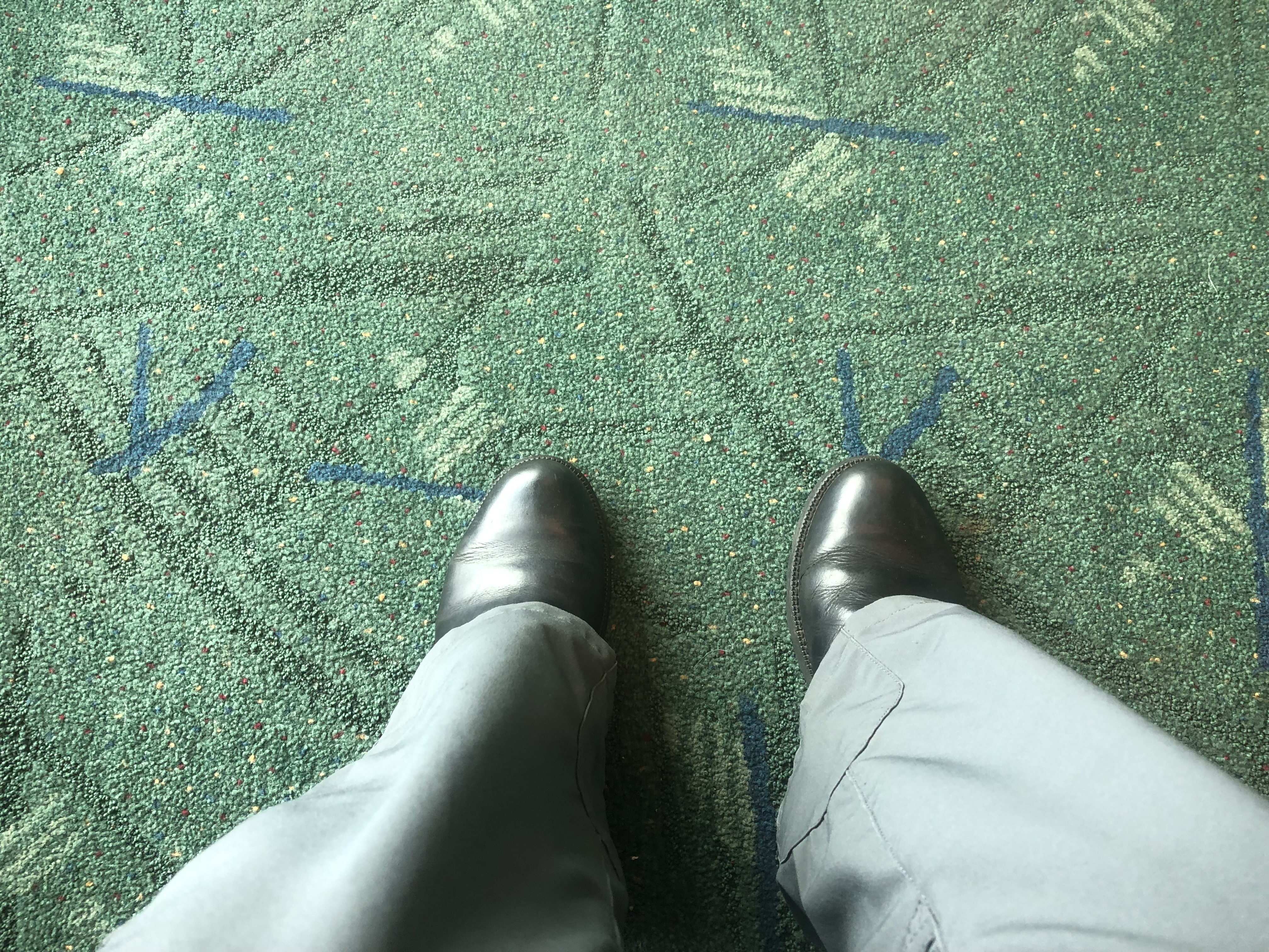 airport feet