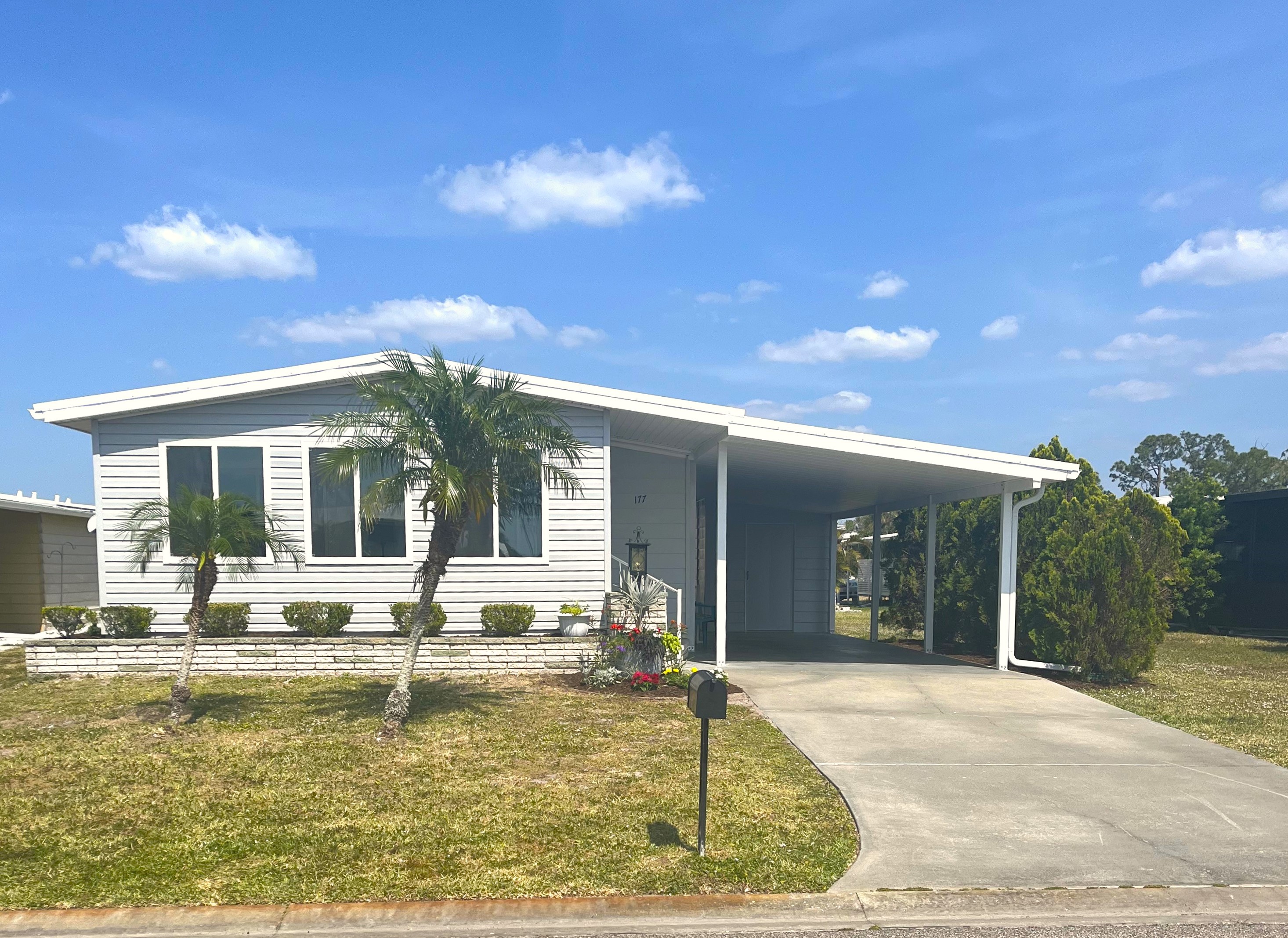 177 Palm Harbor Drive 177 Palm Harbor Drive
