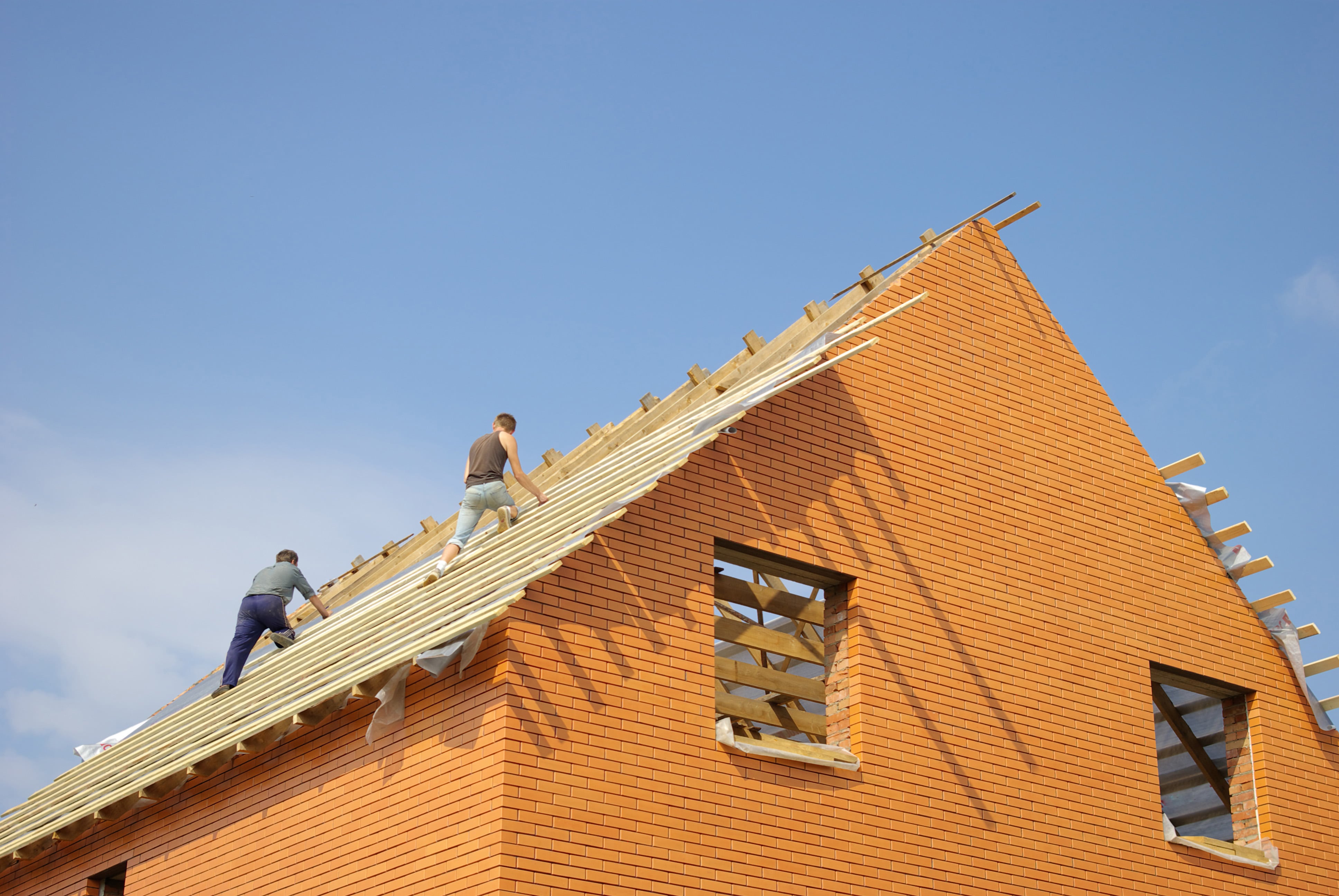 professional roofs installing new roof