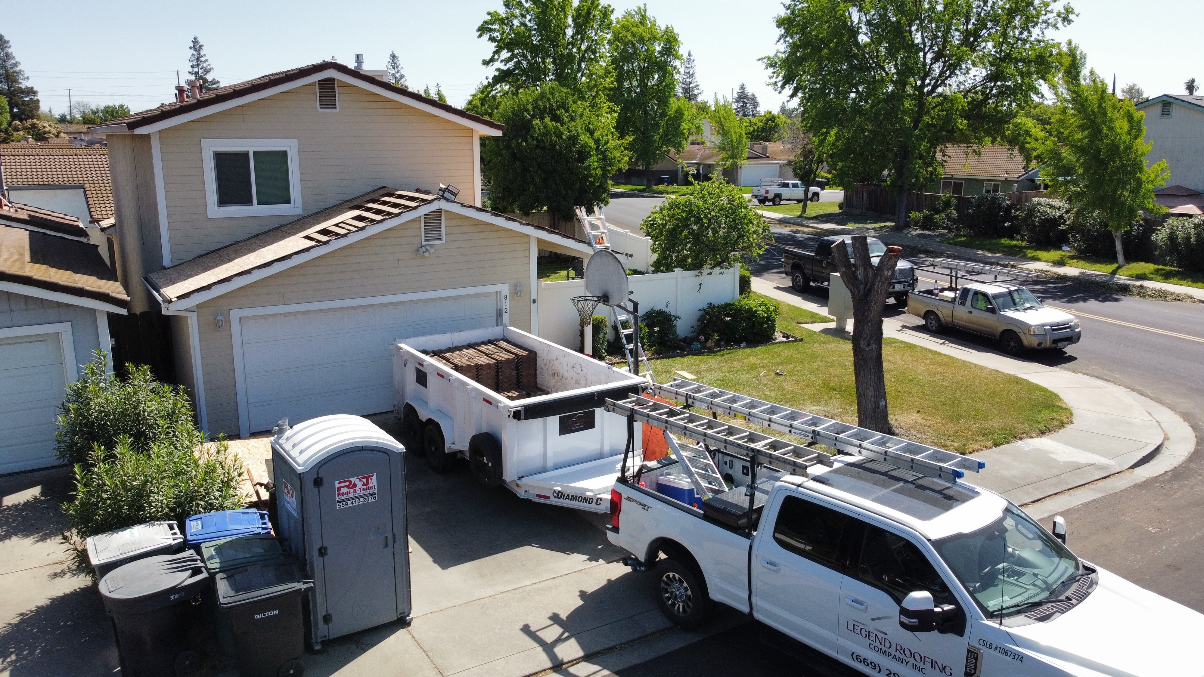 Legend Roofing Company roof replacement-roofing expert start working
