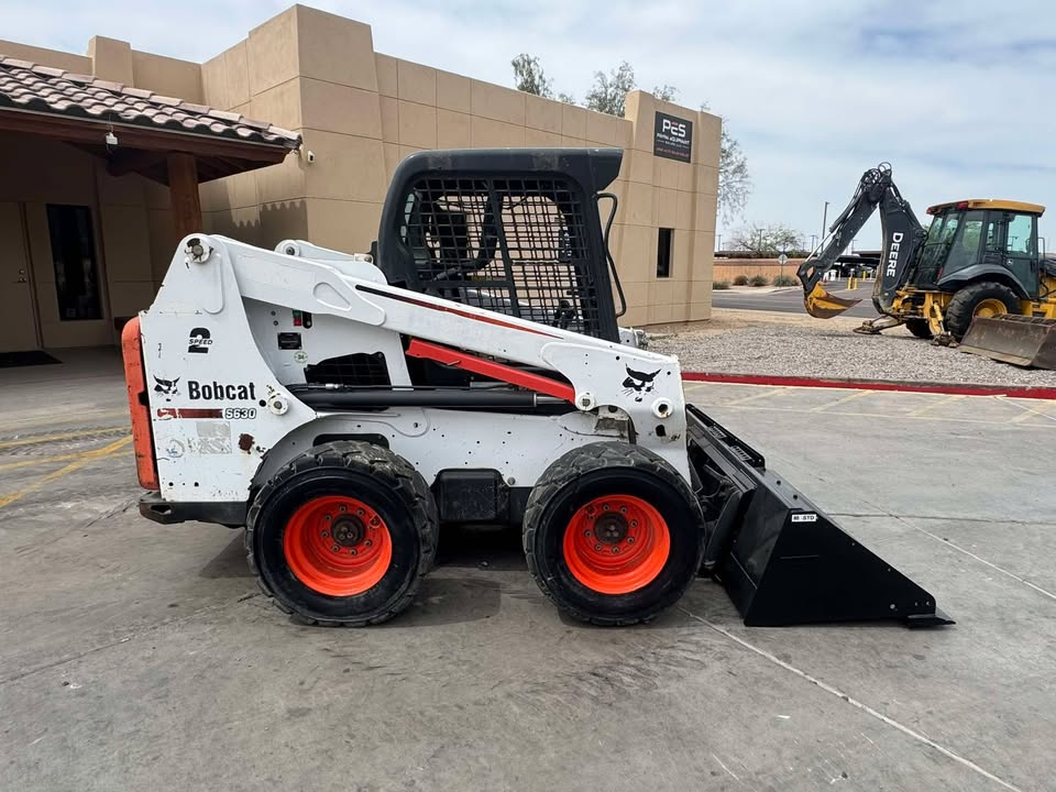 2013 Skid Steer