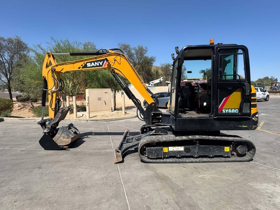 2022 Enclosed Cab Mini Excavator